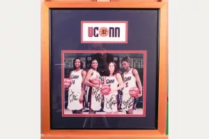 UConn retires Swin Cash's number 32 as an honor